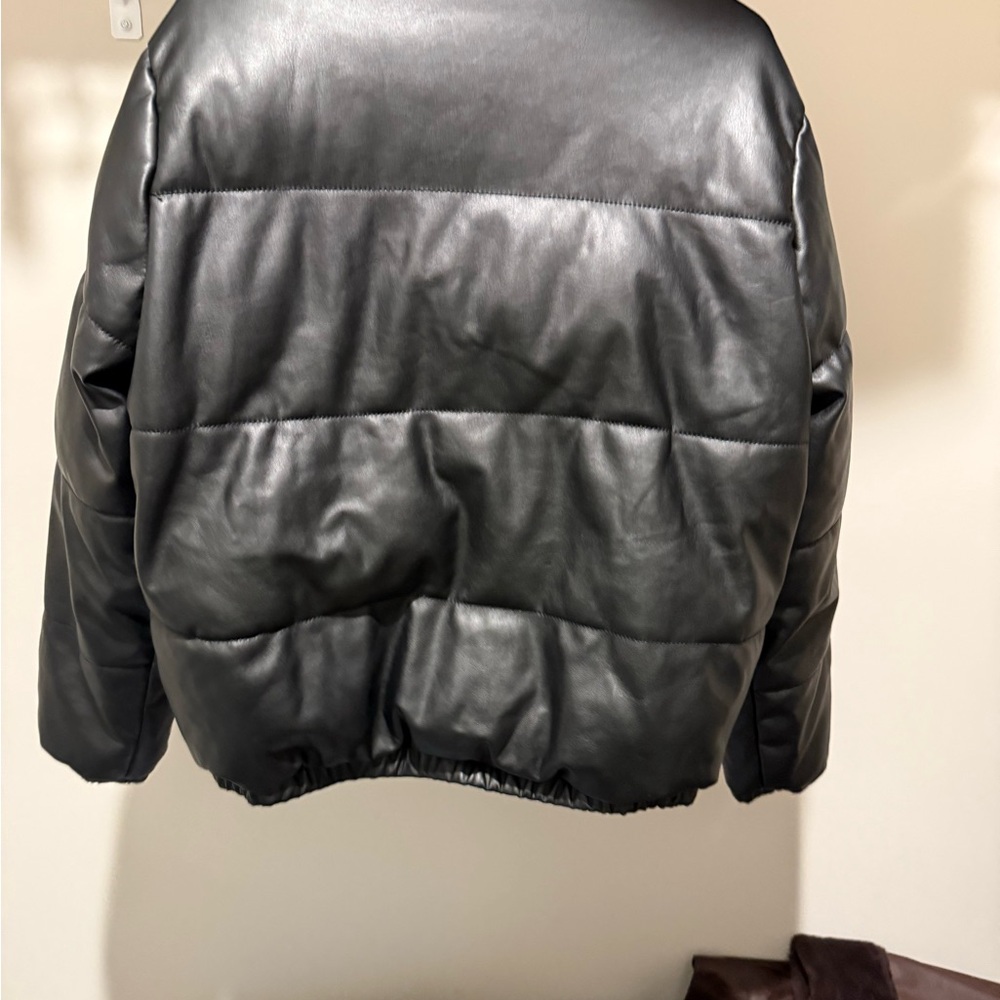 Black Puffer Jacket - Picture 3 of 5